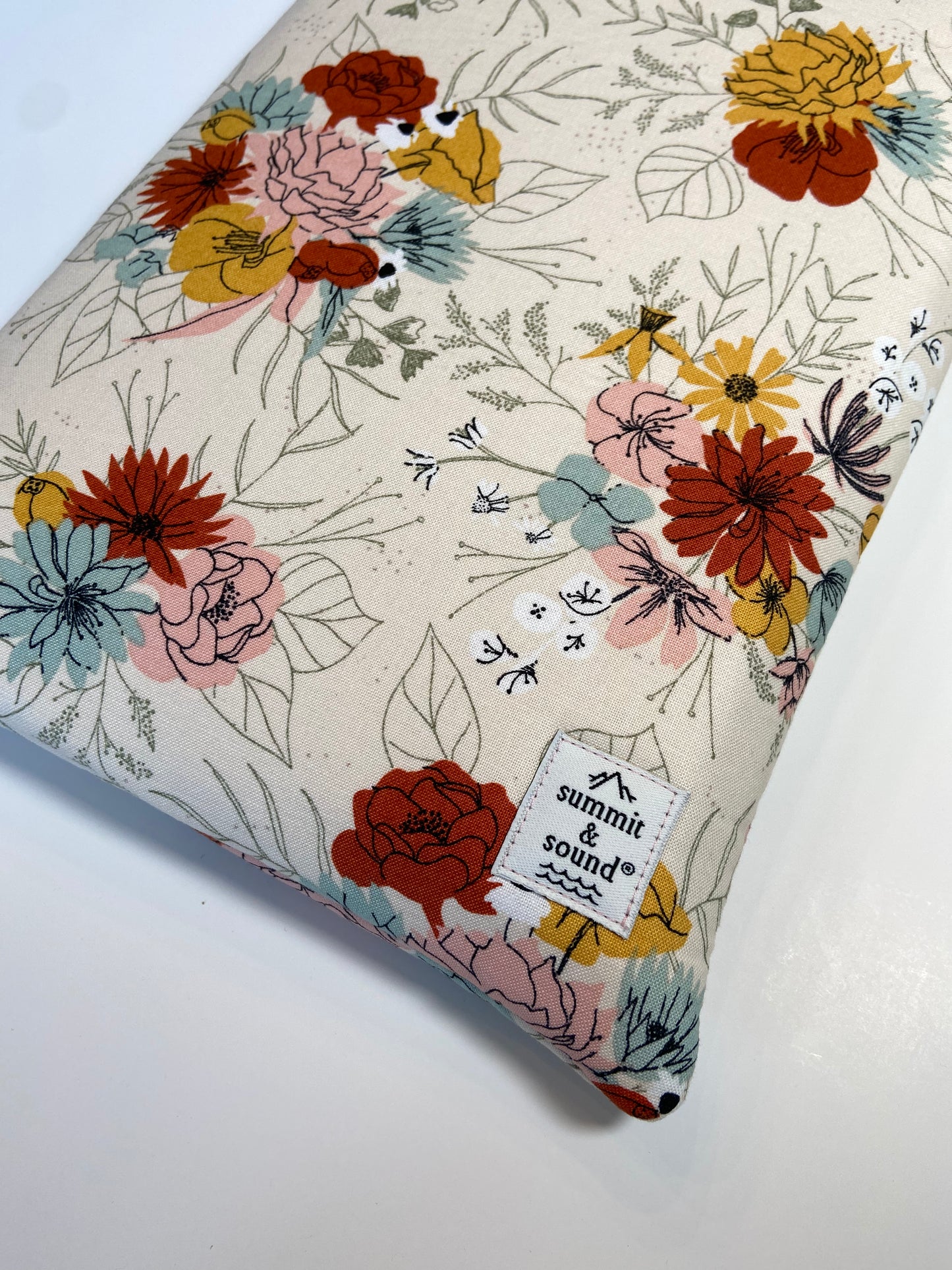 Cream Floral Book Cozy