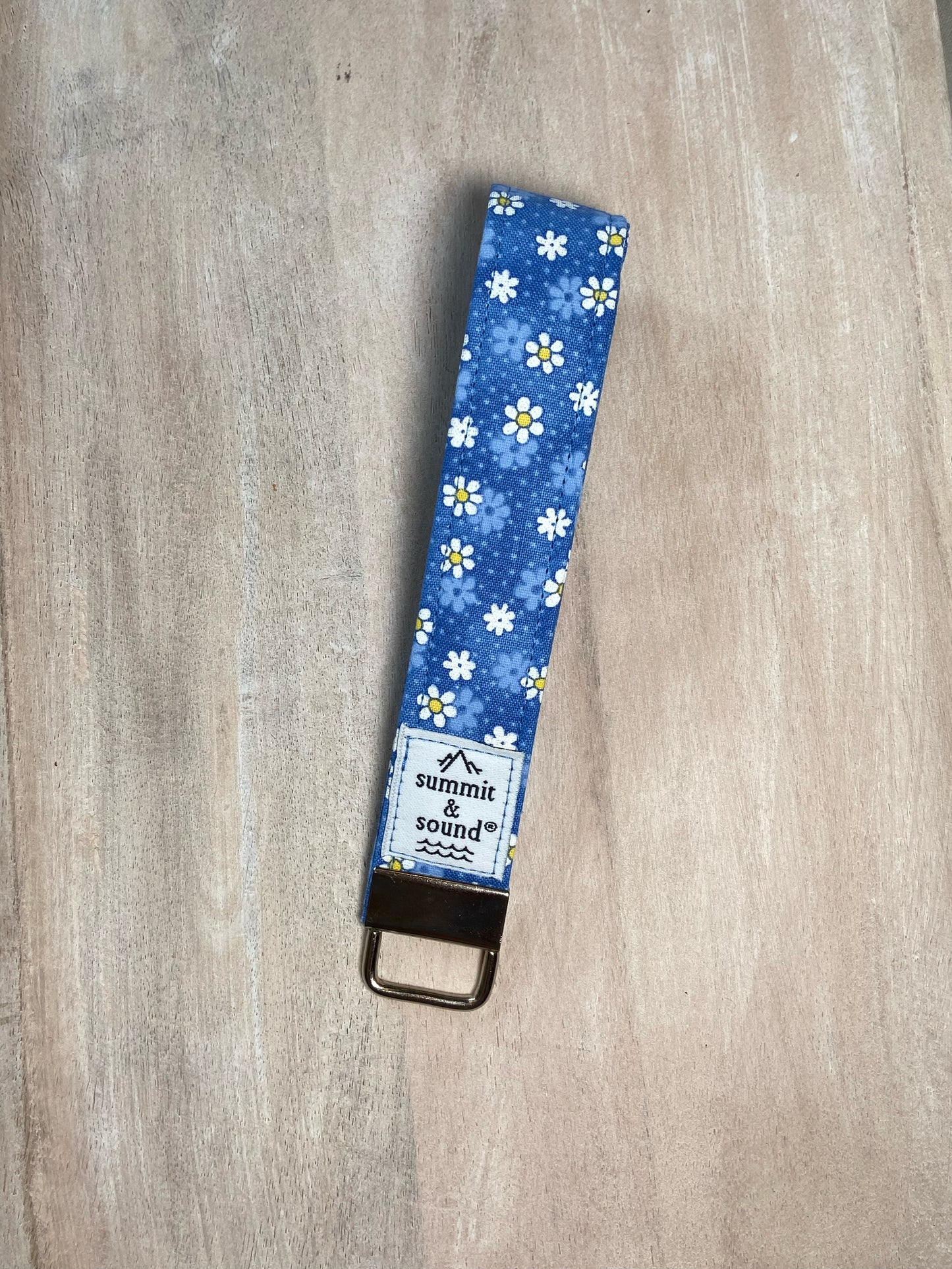 Blue Daisy Keychain